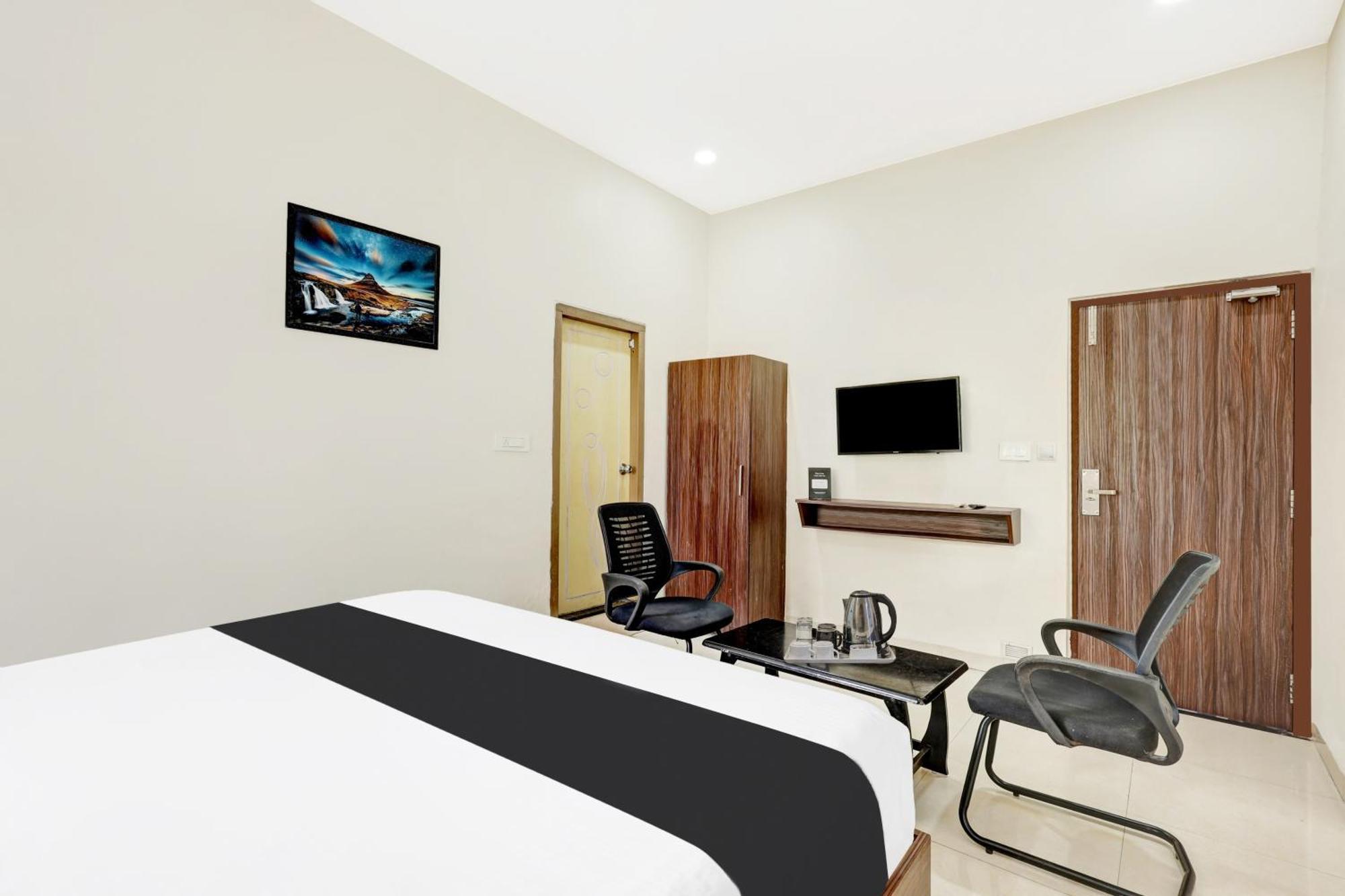 Super Collection O Dabagardens Near Beach Road Visakhapatnam Exterior photo